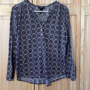T5. H&M shirt small
